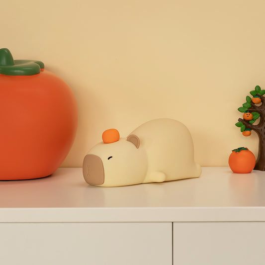 Liegendes Capybara als Lampe aus Silikone - LED Nachtlicht